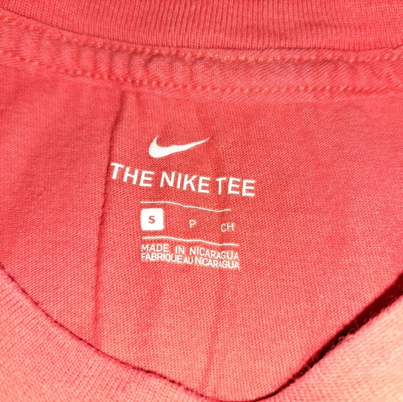 Nike Youth Tshirt Size Small - Picture 3 of 3